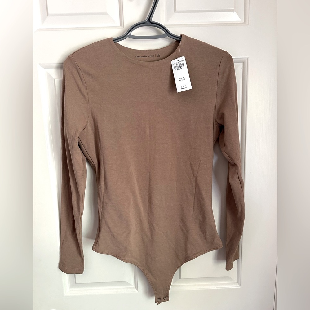 NWT Abercrombie & Fitch Long-Sleeve Cotton-Blend Seamless Fabric Crew Bodysuit